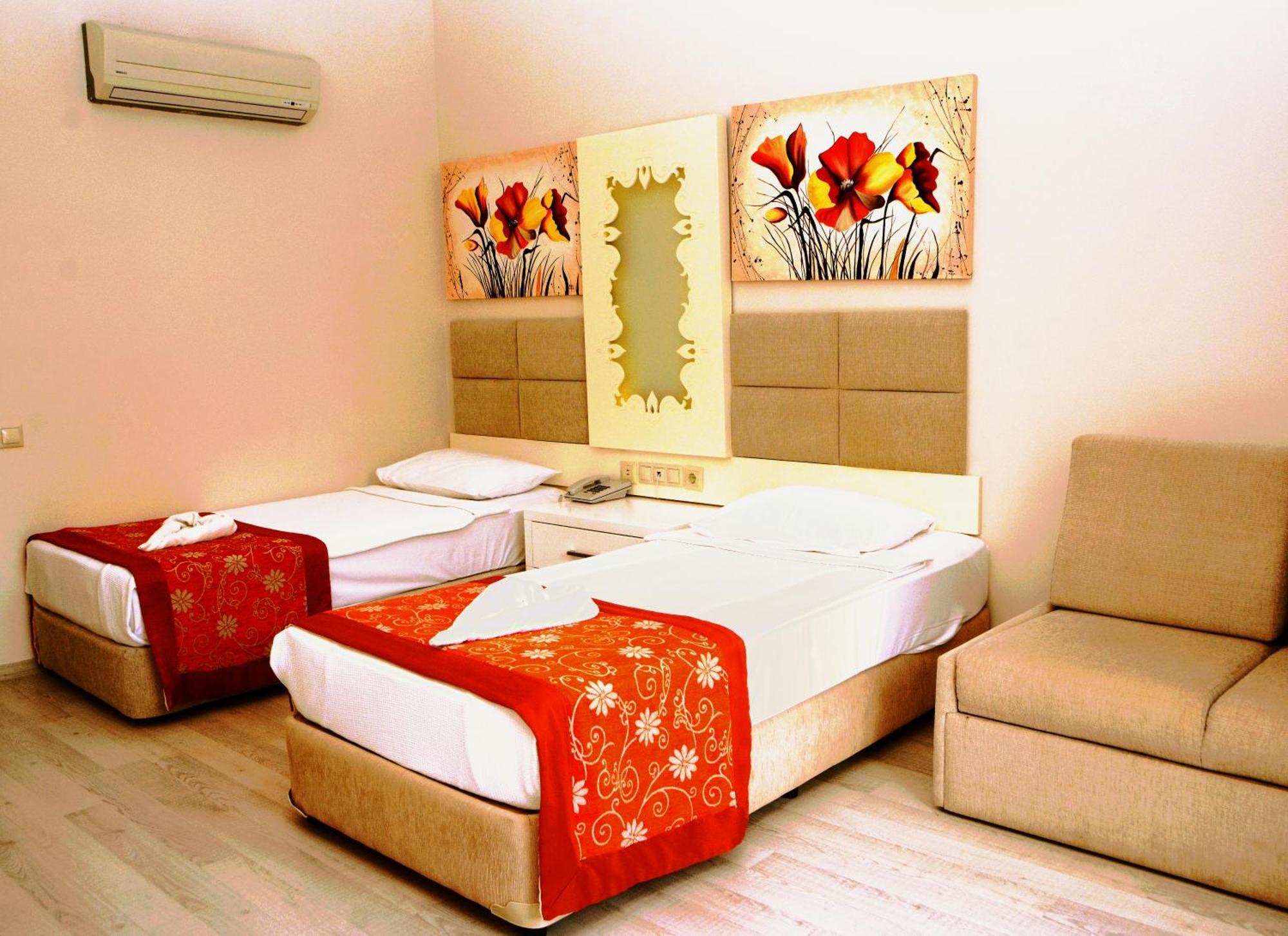 Miramor Hotel & Spa أنطاليا المظهر الخارجي الصورة A room at the hotel