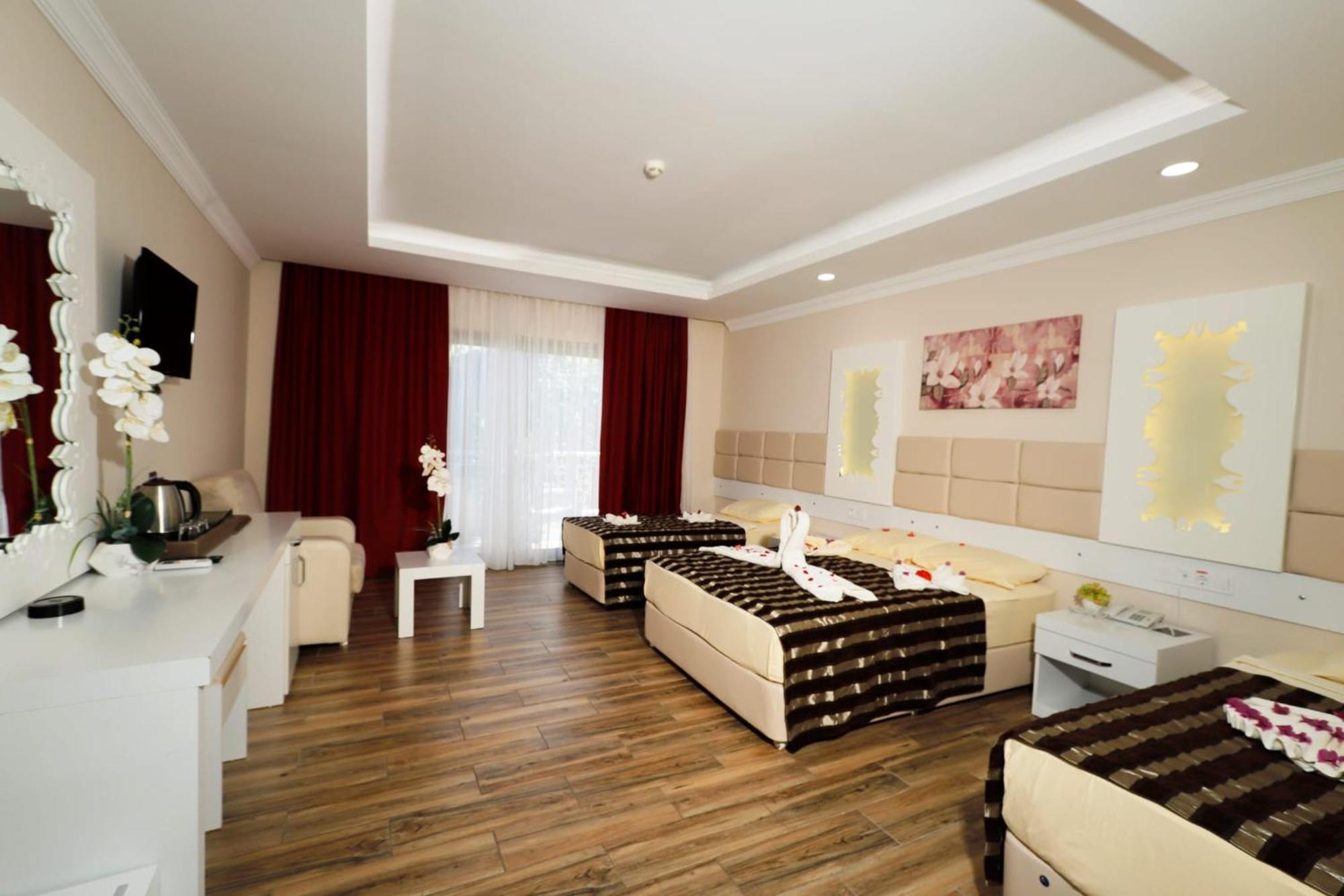 Miramor Hotel & Spa أنطاليا المظهر الخارجي الصورة Family room