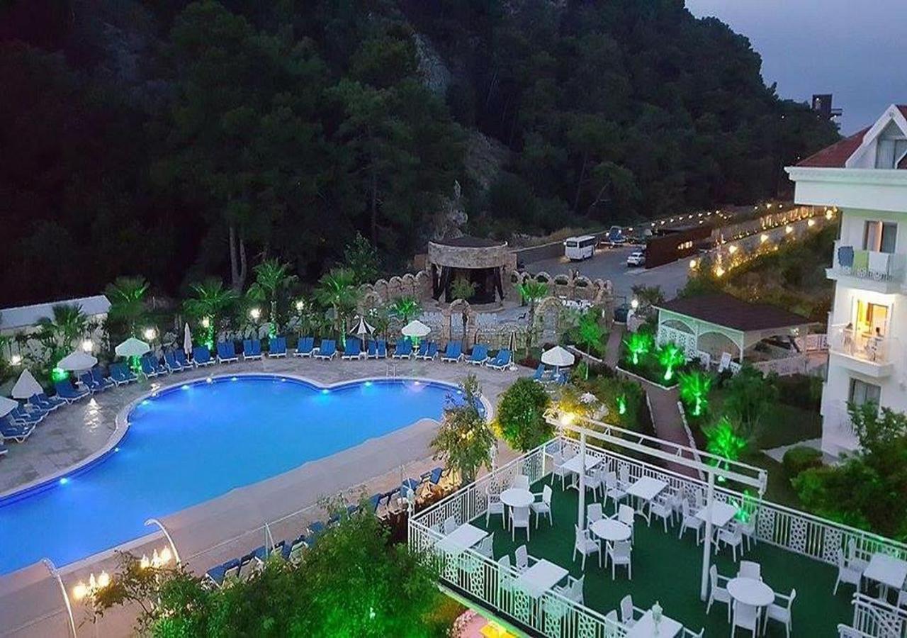 Miramor Hotel & Spa أنطاليا المظهر الخارجي الصورة A resort in Antalya